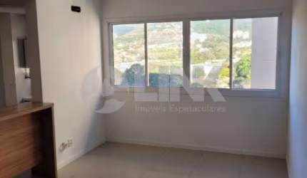 Apartamento 2 dormitórios com 1 vaga de garagem à venda no bairro Teresópolis em Porto Alegre próximo do Bourbon Teresópolis