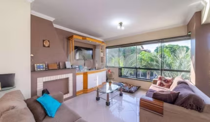 Apartamento Garden de 3 dormitórios sendo 1 suíte com 2 vagas de garagem à venda no bairro Jardim Itu, Porto Alegre próximo ao Parque Brigada Militar