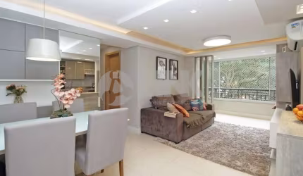 Apartamento semimobiliado com 2 quartos à venda no bairro Passo da Areia em Porto Alegre