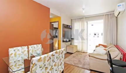 Apartamento com 2 quartos à venda no bairro Passo da Areia em Porto Alegre
