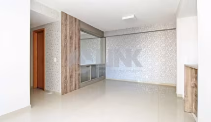 Apartamento semimobiliado com 3 quartos à venda no bairro Passo da Areia em Porto Alegre