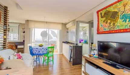 Apartamento com 3 quartos à venda no bairro Passo da Areia em Porto Alegre