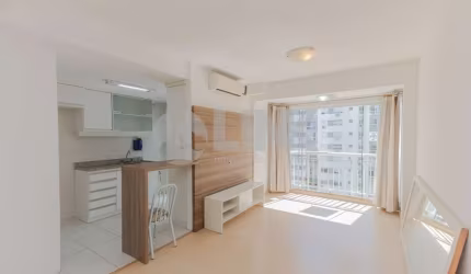 Apartamento de 2 quartos com 2 vagas à venda no bairro Passo da Areia em Porto Alegre