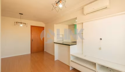 Apartamento de 2 quartos com 1 vaga à venda no bairro Rio Branco em Porto Alegre