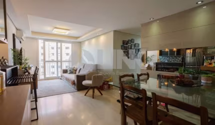Apartamento de 3 quartos com 1 vaga à venda no bairro Jardim Itú Sabará em Porto Alegre