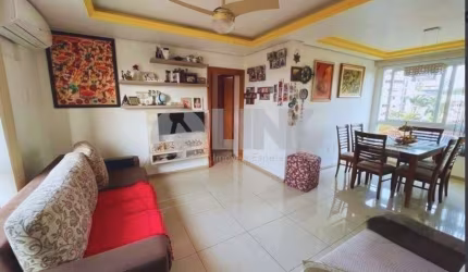 Apartamento de 3 quartos com 2 vagas à venda no bairro Petrópolis em Porto Alegre
