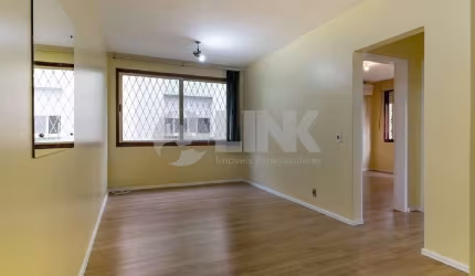 Apartamento de 2 quartos com 1 vaga à venda no bairro Teresópolis em Porto Alegre