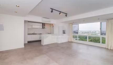 Apartamento de 2 quartos com 2 vagas de garagem à venda no bairro Jardim do Salso em Porto Alegre