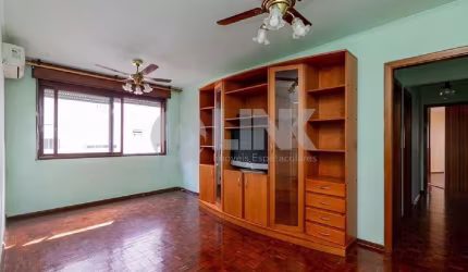 Apartamento de 2 quartos com 1 vaga à venda no bairro Cidade Baixa em Porto Alegre