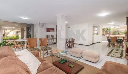 Apartamento de 3 quartos com 2 vagas à venda no bairro Moinhos de Vento em Porto Alegre