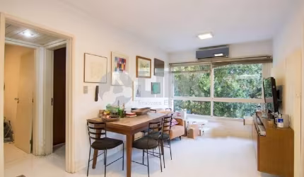 Apartamento de 2 quartos com 1 vaga à venda no bairro Petrópolis em Porto Alegre