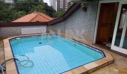 Cobertura de 3 quartos com 3 vagas à venda no bairro Bela Vista em Porto Alegre