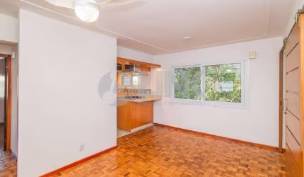 Comprar Apartamento de 2 quartos com 1 vaga de garagem à venda no bairro Bom Fim em Porto Alegre