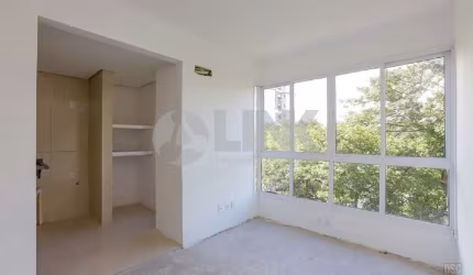 Apartamento de 2 quartos com 1 vaga à venda no bairro Cavalhada em Porto Alegre