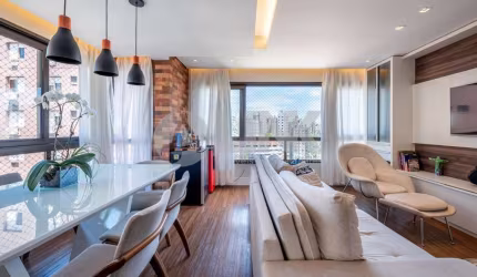 Apartamento de 2 quartos com 2 vagas de garagem à venda no bairro Petrópolis em Porto Alegre