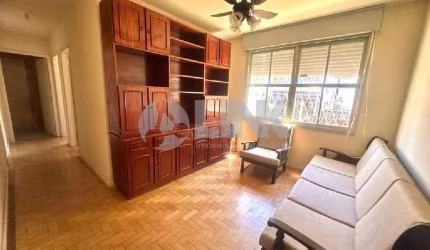 Apartamento mobiliado de 3 quartos com 1 vaga à venda no bairro Jardim Botânico em Porto Alegre