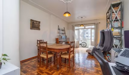 Apartamento de 3 quartos à venda no bairro Rio Branco em Porto Alegre