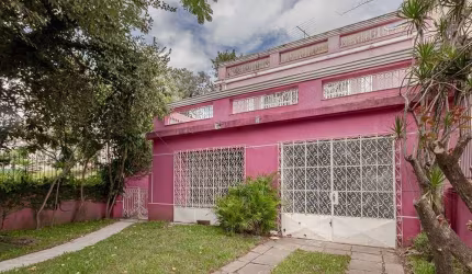 Casa com 4 quartos à venda na Avenida Cristóvão Colombo, 3671, Higienópolis, Porto Alegre por R$ 959.000