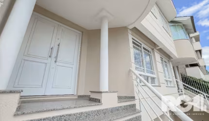 Casa com 4 quartos à venda na Rua Doutor Barbosa Gonçalves, 219, Chácara das Pedras, Porto Alegre por R$ 1.270.000