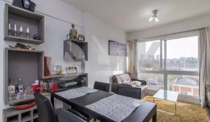 Apartamento de 2 quartos com 1 vaga à venda no bairro Passo da Areia em Porto Alegre