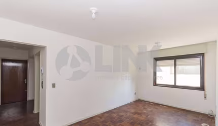 Apartamento com 2 quartos e 1 vaga à venda no bairro Mont Serrat em Porto Alegre
