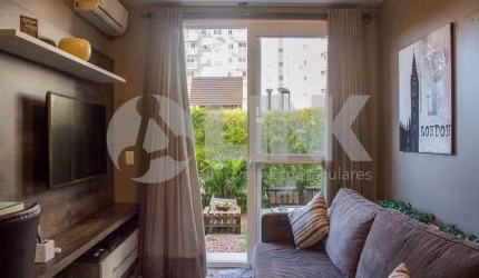 Apartamento Garden de 2 quartos com 1 vaga à venda no bairro Jardim Itú Sabará em Porto Alegre