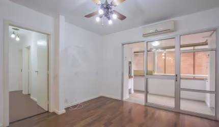 Apartamento de 3 quartos com 1 vaga à venda no bairro Cristo Redentor em Porto Alegre