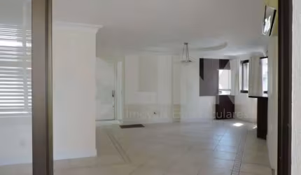 Apartamento de 3 quartos com 2 vagas à venda no bairro Boa Vista em Porto Alegre