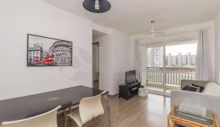 Apartamento de 2 quartos com 1 vaga à venda no bairro Passo da Areia em Porto Alegre