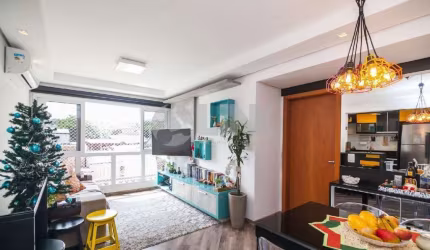 Apartamento de 2 quartos com 1 vaga à venda no bairro Chácara das Pedras em Porto Alegre