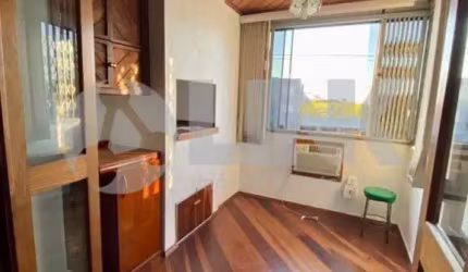 Apartamento de 2 quartos com 2 vagas à venda no bairro Petrópolis em Porto Alegre