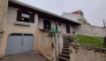 Casa com 3 dormitórios à venda, 172 m² por R$ 587.900,00 - Uberaba - Curitiba/PR