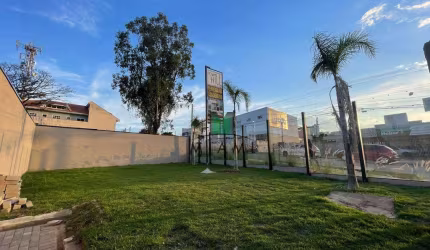 Sobrado com 3 dormitórios à venda, 167 m² por R$ 750.000,00 - Xaxim - Curitiba/PR