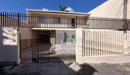 Sobrado com 4 dormitórios à venda, 220 m² por R$ 500.000 - Pinheirinho - Curitiba/PR