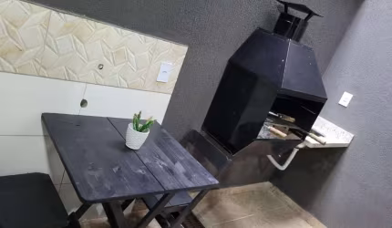 EXCELENTE OPORTUNIDADE CASA CONDOM&#205;NIO - IMPERADOR