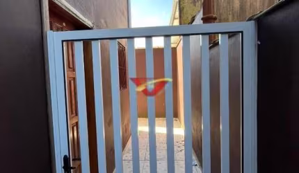 EXCELENTE OPORTUNIDADE CASA DE CONDOM&#205;NIO - SAMAMBAIA