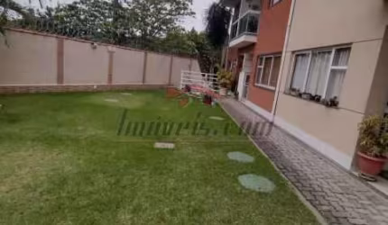 Casa em condomínio fechado com 3 quartos à venda na Rua Manuel Vieira, 201, Tanque, Rio de Janeiro, 120 m2 por R$ 428.000