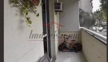 Apartamento com 3 quartos à venda na Rua Professor Henrique Costa, 950, Pechincha, Rio de Janeiro, 69 m2 por R$ 360.000