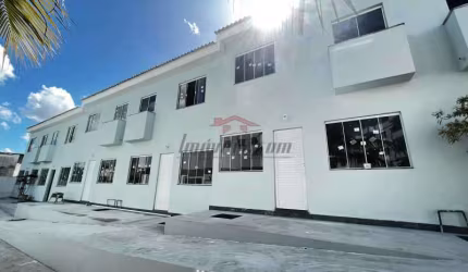 Casa em condomínio fechado com 3 quartos à venda na Rua Paturi, 555, Tanque, Rio de Janeiro, 108 m2 por R$ 350.000