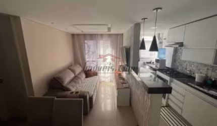 Apartamento com 2 quartos à venda na Estrada dos Bandeirantes, 7217, Camorim, Rio de Janeiro, 48 m2 por R$ 280.000