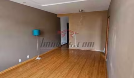 Apartamento com 2 quartos à venda na Rua Cândido Benício, 2151, Praça Seca, Rio de Janeiro, 80 m2 por R$ 262.500