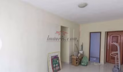 Apartamento com 2 quartos à venda na Rua Laura Teles, 270, Tanque, Rio de Janeiro, 70 m2 por R$ 250.000