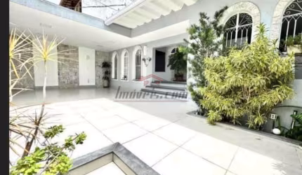 Casa em condomínio fechado com 3 quartos à venda na Rua Pico do Guandu, 145, Taquara, Rio de Janeiro, 184 m2 por R$ 750.000