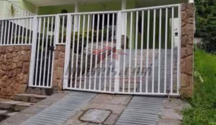 Casa em condomínio fechado com 4 quartos à venda na Estrada do Cafundá, 3204, Taquara, Rio de Janeiro, 300 m2 por R$ 800.000