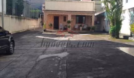 Terreno à venda na Rua Comendador Siqueira, 421, Pechincha, Rio de Janeiro, 600 m2 por R$ 750.000