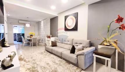 Vendo casa com 4 quartos, sendo 3 boas suítes, Residencial Joaquim Ribeiro, Aleixo.