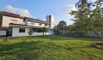 Bela Casa em Ponta Negra: Sua Nova Morada!