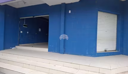 Ponto comercial para alugar na Rua Valdemiro Valaski, 667, Guatupê, São José dos Pinhais, 48 m2 por R$ 1.800
