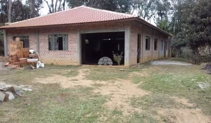 Barracão / Galpão / Depósito para alugar na Rua João Bortolan, 6638, Colônia Murici, São José dos Pinhais, 300 m2 por R$ 3.000