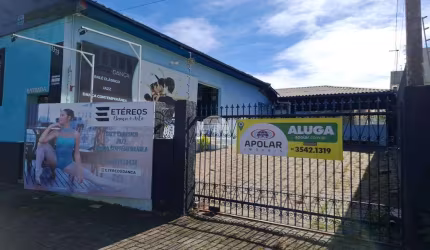 Casa comercial para alugar na Rua Veríssimo Marques, 1311, Centro, São José dos Pinhais, 208 m2 por R$ 3.700